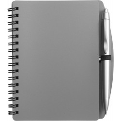 Notebook  σπιραλ  με στυλό € 1,46