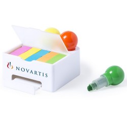 Highlighter set + sticky memos    € 3.60